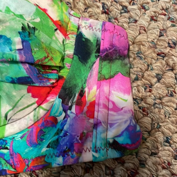 Floral bikini top - Picture 3 of 10